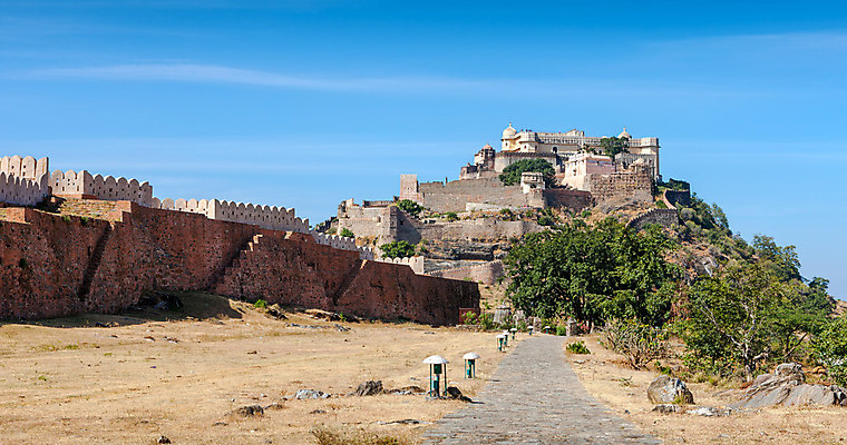 포토 JPG 해외이미지 전통 외관 아시아 문화 벽 여행 백그라운드 건축양식 산 안테나 동양인 사람없음 야외 건물 바위 성 역사 인도인 언덕 기념물 구식 랜드마크 세기 옛날 힌두교 해외202004 해외포토 외국인 건축물 건축 나라 종교 통신 모션 인종 돌_바위 파일형식 이미지허브