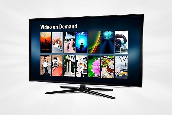 포토 JPG 해외이미지 디자인 놀이 가면 사람없음 전자제품 디지털 스크린 모니터 텔레비전 장비 플랫 가득함 손목시계 영화 그림 동영상 정의 구성 인치 픽셀 주도 해외202004 해외포토 시계 장신구 문화예술 컴퓨터 예절 파일형식 이미지허브