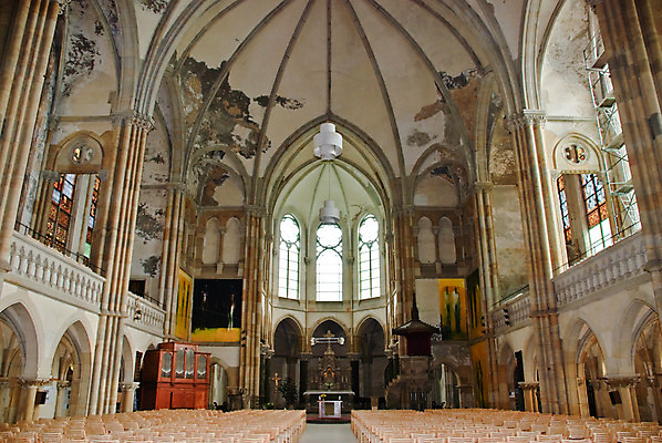 포토 JPG 해외이미지 구름 유럽 기독교 십자가 건축양식 새로움 독일 사람없음 건물 성당 교회 램프 건축가 고딕 보호구역 옛날 제단 스타일 해외202004 해외포토 자연요소 직업 건축물 건축 나라 종교 컨셉 종교건축 조명 구역 파일형식 이미지허브