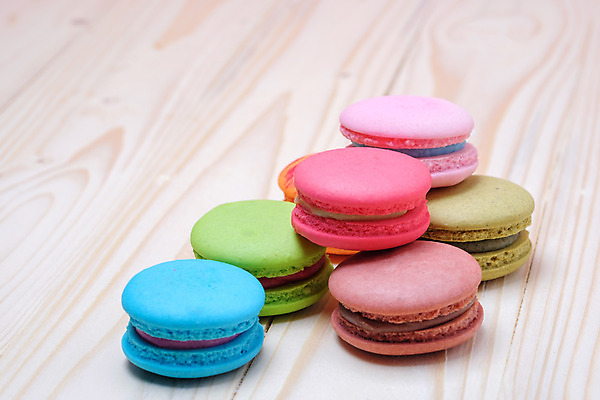 포토 JPG 해외이미지 분홍색 결혼 백그라운드 디저트 사탕 사람없음 빨간색 초록색 파란색 컬러풀 노란색 쌓기 케이크 초콜릿 빵집 흰색 달콤 정상 마카롱 프랑스어 페스츄리 해외202004 해외포토 문자 음식 빵 컬러 모션 이벤트 상점 맛 파일형식 이미지허브