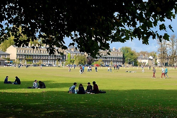 포토 JPG 해외이미지 1 학생 라이프스타일 웰빙 공원 여자 행복 스포츠 포즈 밭 자연 휴식 산 갈색머리 건강 사람 앉기 풍경 성인 사람없음 야외 10대 여름 소풍 환경 기쁨 명상 내추럴 무료 해외202004 해외포토 헤어스타일 계절 공공시설 감정 컨셉 농업 모션 청소년 생활 야외활동 생태계 파일형식 이미지허브