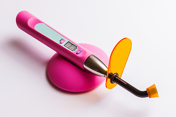 포토 JPG 해외이미지 직업 왕관 기술 병원 사람없음 빛 약 장비 환자 의사 공구 램프 업무 작업 도움 오픈 입 구멍 치아 질병 무서움 치과의사 외과 순서 돌봄 위생관리 자외선 치아교정 치통 주도 해외202004 해외포토 감정 컨셉 의학 모션 조명 관리 신체부위 의료진 도구 예절 소화기관 교정 파일형식 이미지허브