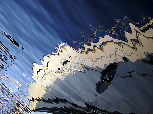 포토 JPG 해외이미지 실루엣 바다 컨셉 요트 자연 유리 낚시 항해 사람없음 야외 그래픽 물 파란색 빛 반사 투명 보트 함선 해외202004 해외포토 자연요소 컬러 배_교통 재질 레저 촬영기법 생태계 파일형식 이미지허브