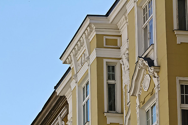 포토 JPG 해외이미지 외관 유럽 건축양식 창문 하늘 주택 미술 사람없음 야외 건물 장식 파란색 빛 노란색 어둠 흰색 도시 역사 비엔나 오스트리아 클래식 세기 옛날 해외202004 해외포토 건축물 건축 나라 컬러 컨셉 모션 문화예술 파일형식 이미지허브