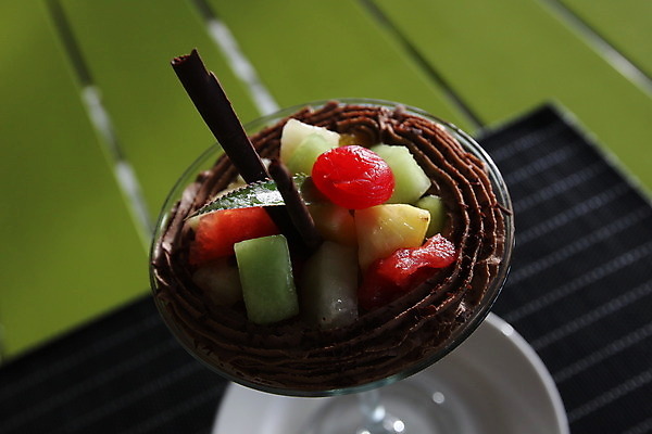 포토 JPG 해외이미지 그릇 식기 접시 포크 토마토 채소 의자 탁자 밥 양파 오이 새우 피자 육류 어류 사람없음 케이크 식당 숟가락 버섯 당근 카페 샐러드 면 칼 자르기 해산물 향신료 파인애플 올리브 소금 홍합 후추 해외202004 해외포토 열매 음식 가구 과일 식재료 모션 어패류 디저트 뿌리채소 패스트푸드 서양음식 수저 갑각류 상점 수중동물 열대과일 향미료 파일형식 이미지허브