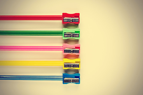 포토 JPG 해외이미지 교육 어린이 백그라운드 컨셉 학교 나선형 창조 미술 사람없음 목재 컬러풀 연필 수확 흰색 공구 그리기 묘사 오브젝트 그림 크레파스 날카로움 고립 부스러기 흑연 해외202004 해외포토 나무 컬러 무늬 농업 재료 모션 문화예술 학용품 사람 필기구 도구 광석 파일형식 이미지허브