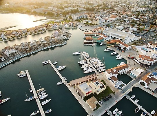 포토 JPG 해외이미지 라이프스타일 유럽 바다 섬 요트 중동 건축양식 새로움 주택 항해 안테나 파노라마 사람없음 건물 물 빛 도시풍경 컬러풀 햇빛 여행객 상점 항구 식당 맑음 어둠 일몰 산책로 기둥 도시 만 보트 황무지 센터 중세 역사 고급 우아함 지중해 빌라 맨션 그리스 클럽 휴양지 상업 베네치아 지역 포트 동쪽 스카이라인 리빙 남쪽 종료 개발 복잡 지원 코스모폴리탄 해외202004 해외포토 사이프러스공화국 자연요소 건축물 건축 나라 길 컬러 컨셉 배_교통 통신 교통시설 날씨 촬영기법 사람 풍경 생활 태양 노을 이탈리아 장소 칵테일 방향 파일형식 이미지허브