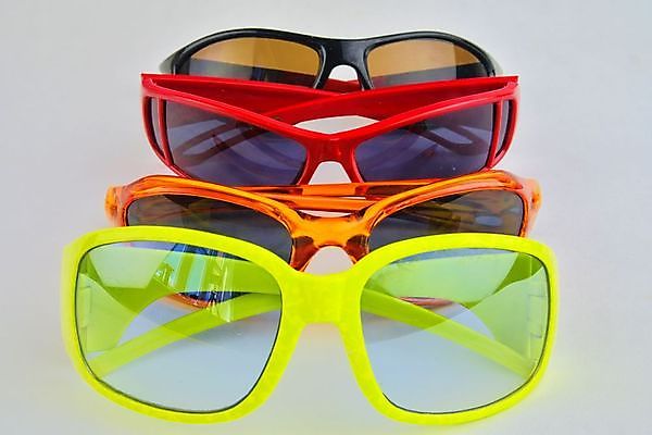 포토 JPG 해외이미지 모델 디자인 안경 길 어린이 백그라운드 컨셉 매달리기 사람없음 컬러풀 선글라스 태양 유행 흰색 화려 그룹 고급 우아함 그늘 플라스틱 자르기 수집 배열 오브젝트 시력 고립 멀티 엘리먼트 스타일 해외202004 해외포토 자연요소 잡화 컬러 모션 재질 사람 파일형식 이미지허브