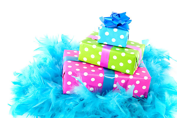 포토 JPG 해외이미지 리본 분홍색 백그라운드 선물 사람없음 초록색 파란색 상자 컬러풀 파티 쌓기 흰색 생일 깃털 활 고립 많음 해외202004 해외포토 기념일 컬러 컨셉 모션 이벤트 파일형식 이미지허브