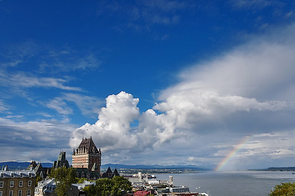 포토 JPG 해외이미지 식물 구름 계절 여행 백그라운드 컨셉 무지개 캐나다 밭 건축양식 자연 하늘 날씨 풍경 사람없음 야외 건물 여름 강 도시풍경 햇빛 태양 환경 탑 맑음 봄 회색 도시 땅 장면 타운 스카이라인 옛날 수평선 해외202004 해외포토 자연요소 건축물 건축 컬러 북아메리카 농업 생태계 파일형식 이미지허브