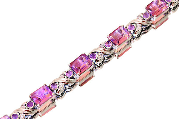 포토 JPG 해외이미지 모양 아이콘 1 분홍색 유리 결혼식 선물 이벤트 사람없음 빨간색 파란색 빛 반사 3D 보라색 흰색 투명 화려 재산 황금 고급 닫기 큼 크리스탈 보석 심볼 오브젝트 카지노 만들기 에메랄드 다이아몬드 약혼 보물 빛망울 고립 고체 돌봄 루비 사파이어 터키석 해외202004 해외포토 컬러 결혼 컨셉 모션 재질 금융 도박 크기 광석 디지털합성 약속 파일형식 이미지허브