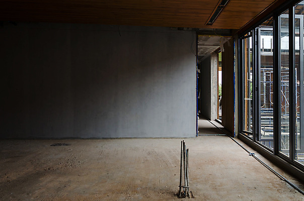 포토 JPG 해외이미지 산업 벽 백그라운드 창문 탁자 벽돌 조명 바닥 아파트 주택 프레임 실내 사람없음 내부 목재 문 업무 재산 수리 널 파편 땅 천장 복고 투자 시멘트 발판 개발 복원 알루미늄 업그레이드 철강 콘크리트 해외202004 해외포토 나무 가구 비즈니스 재료 건물 금융 작업 파일형식 이미지허브