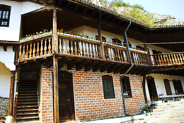 포토 JPG 해외이미지 아이콘 기독교 종교 어린이 벽 시계 벤치 건축양식 미술 사람없음 내부 장식 교회 문 탑 페인트 골동품 발코니 기도 사찰 예수 성자 그림 신성 수도원 불가리아 수녀원 신앙심 옛날 충실 회랑 해외202004 해외포토 건축물 건축 의자 종교건축 문화예술 사람 건물 신_종교 복도 파일형식 남유럽 이미지허브