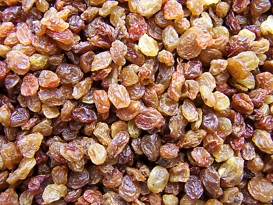 포토 JPG 해외이미지 음식 백그라운드 농업 과일 자연 포도 건조 건강 사람없음 빛 갈색 판매 식사 시장 상품 큼 계산대 무역 흙더미 제비 내추럴 건포도 매각 수입 숙성 해외202004 해외포토 산업 컬러 조류 흙 크기 생태계 건과일 파일형식 더미 이미지허브