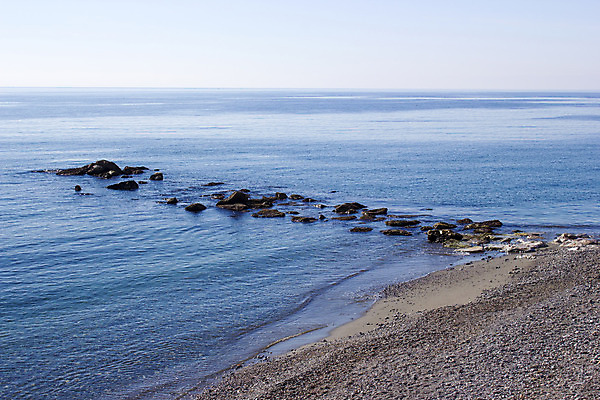 포토 JPG 해외이미지 구름 계절 파도 바다 여행 자연 벽지 하늘 날씨 휴가 풍경 사람없음 물 여름 파란색 컬러풀 태양 평화 맑음 바위 흰색 스페인 안달루시아 수평선 해외202004 해외포토 자연요소 유럽 컬러 컨셉 돌_바위 생태계 파일형식 이미지허브
