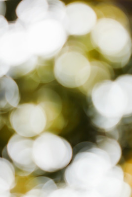 포토 JPG 해외이미지 백그라운드 패턴 사람없음 반짝임 컬러풀 노란색 파티 축제 활발 신선 원형 소프트포커스 만족 보케 부드러움 블러 효과 해외202004 해외포토 도형 감정 컬러 컨셉 무늬 모션 촬영기법 이벤트 감각 파일형식 이미지허브