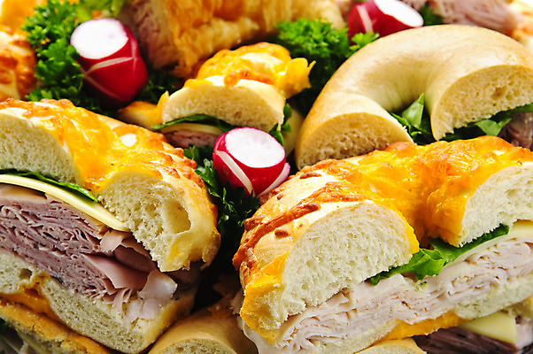 포토 JPG 해외이미지 접시 음식 빵 다이어트 채소 치즈 쟁반 샌드위치 건강 육류 이벤트 사람없음 파티 쌓기 요식업 식당 식사 치킨 여러개 카페 모임 신선 닫기 상추 먹기 묘사 유기농 햄 베이글 칠면조 점심식사 뷔페 총각무 해외202004 해외포토 식기 웰빙 산업 다수 식재료 모션 조류 유제품 상점 무 닭고기요리 파일형식 이미지허브