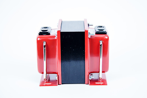 포토 JPG 해외이미지 선 사람없음 힘 흰색 콘센트 플러그 연결 오브젝트 전자 고립 베터리 변압기 삽입 전압 충전기 공급 해외202004 해외포토 컬러 기계 충전 파일형식 이미지허브