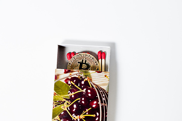 포토 JPG 해외이미지 아이콘 백그라운드 컨셉 돈 인터넷 비즈니스 사람없음 금융 경제 디지털 동전 웹 시장 황금 암호 발굴 심볼 사인 무역 투자 상업 전자 대리석 토막 전자상거래 가상 가상화폐 해외202004 해외포토 산업 재료 재산 파일형식 이미지허브