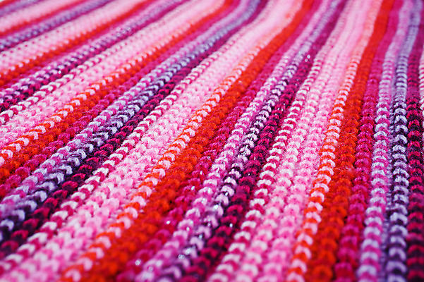 포토 JPG 해외이미지 옷 문화 백그라운드 패턴 비즈니스 추상 미술 사람없음 빨간색 유행 줄무늬 직물 면 클래식 질감 섬유 양모 핸드메이드 해외202004 해외포토 컬러 컨셉 무늬 문화예술 파일형식 이미지허브