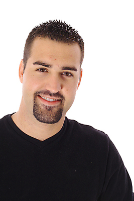 포토 JPG 해외이미지 백인 모델 남자 행복 유럽 얼굴 비즈니스 사업가 수염 한명 사람 신선 비즈니스맨 자신감 선탠 주머니 대표 콧수염 경영자 히스패닉 경영 고립 스페인어 해외202004 해외포토 서양인 직업 1 감정 나라 신체부위 직장인 리더 파일형식 이미지허브