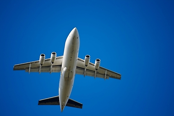 포토 JPG 해외이미지 구름 유럽 여행 교통시설 하늘 비행기 독일 사람없음 항공 제트기 승객 폭풍 대패 폭풍우 해외202004 해외포토 자연요소 나라 교통 항공교통 날씨 대중교통 비_날씨 자연재해 시설 파일형식 이미지허브