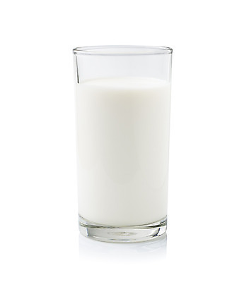 포토 JPG 해외이미지 길 음료 음식 백그라운드 다이어트 유리 아침 건강 사람없음 컵 우유 추위 흰색 신선 투명 액체 붓기 아침식사 상품 시원함 자르기 가득함 오브젝트 싱글 상쾌 유기농 내추럴 고립 단백질 칼슘 무알코올 해외202004 해외포토 주간 식기 웰빙 감정 컬러 모션 재질 유제품 식사 영양소 파일형식 이미지허브