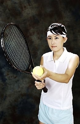 포토 JPG 스튜디오촬영 웰빙 여자 스포츠 포즈 레저 건강 한명 사람 20대 성인 레포츠 운동 구기 테니스 라켓 테니스라켓 스쿼시라켓 테니스공 여자만 여자한명만 성인여자만 청년만 청년여자만 성인한명만 청년여자한명만 성인여자한명만 성인만 국내포토 1 스포츠용품 공 실내 청년 테니스용품 파일형식