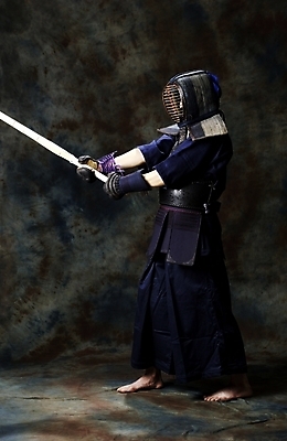 포토 JPG 스튜디오촬영 웰빙 남자 스포츠 포즈 운동선수 건강 한명 사람 20대 성인 레포츠 운동 검도 검도선수 남자만 남자한명만 성인남자만 청년만 청년남자만 청년남자한명만 성인한명만 성인남자한명만 성인만 국내포토 1 레저 실내 청년 격투기 파일형식