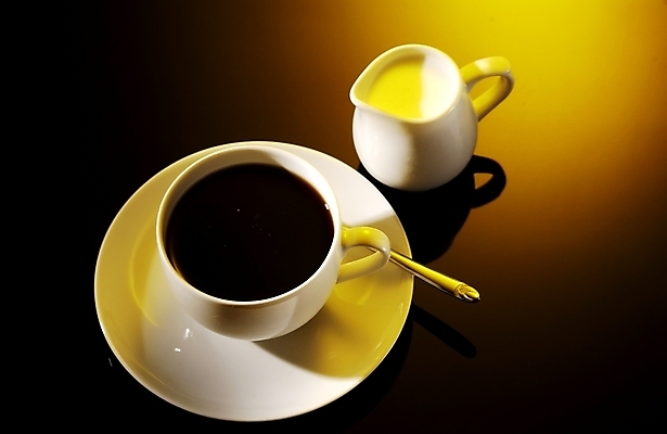 포토 JPG 커피 음식 백그라운드 실내 사람없음 우유 커피잔 티스푼 프림 국내포토 음료 잔 유제품 내부 숟가락 파일형식