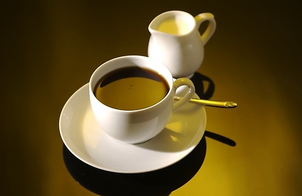 포토 JPG 커피 음식 백그라운드 실내 사람없음 우유 커피잔 티스푼 프림 국내포토 음료 잔 유제품 내부 숟가락 파일형식