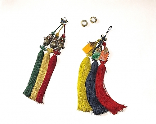 포토 JPG 스튜디오촬영 한국문화 한국전통 전통 잡화 전통문화 문화 장신구 실내 사람없음 장식 전통의상 한복 보석 노리개 장식술 국내포토 동양문화 전통소품 한국 내부 광석 파일형식