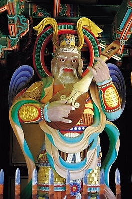 포토 JPG 한국문화 한국전통 전통 시설물 건축 종교 문화 고건축 불교 한국건축 종교건축 종교시설 실내 사람없음 조형물 조각상 동양건축 사찰 불교용품 단청 목조 수호신 사대천왕 사천왕 국내포토 동양문화 건축물 종교용품 한국 미술 내부 신_종교 시설 파일형식 동양