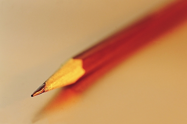 포토 JPG 스튜디오촬영 문구용품 실내 근접촬영 사람없음 아웃포커스 한개 필기구 연필 오브젝트 날카로움 연필심 흑연 국내포토 1 뷰포인트 학용품 촬영기법 내부 광석 파일형식