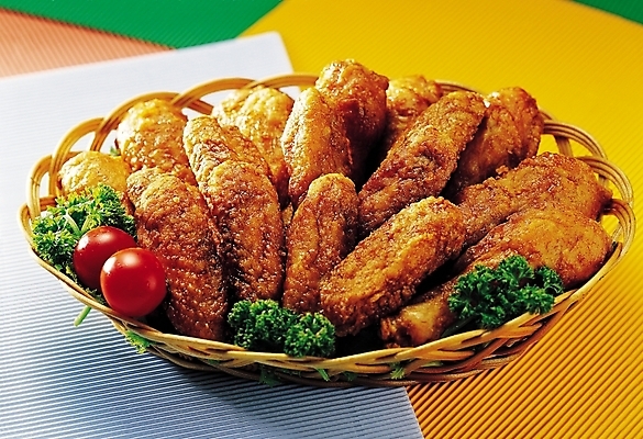 포토 JPG 음식 방울토마토 패스트푸드 서양음식 파슬리 육류 요리 사람없음 장식 바구니 통닭 치킨 프라이드치킨 튀김 닭 안주 국내포토 토마토 채소 식재료 조류 인스턴트 닭고기요리 파일형식