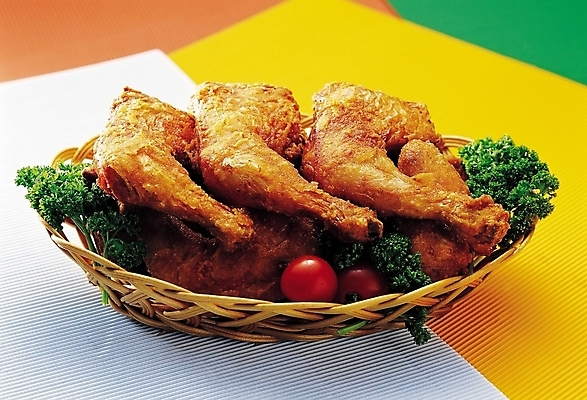 포토 JPG 음식 방울토마토 패스트푸드 서양음식 파슬리 육류 요리 사람없음 장식 바구니 통닭 치킨 프라이드치킨 튀김 닭 안주 닭다리 닭다리튀김 국내포토 토마토 채소 식재료 조류 인스턴트 닭고기요리 파일형식