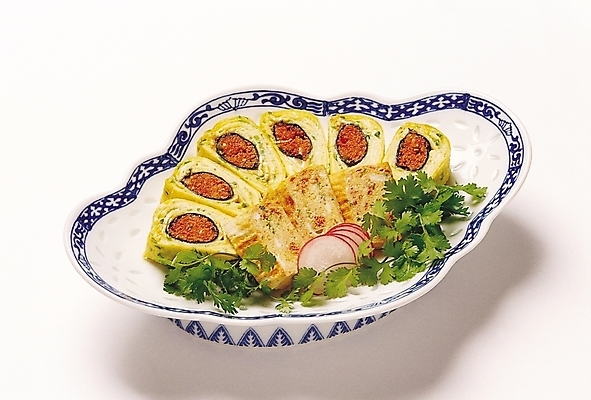 포토 JPG 스튜디오촬영 접시 한식 채소 반찬 실내 요리 사람없음 장식 계란요리 안주 계란말이 국내포토 식기 음식 내부 계란 파일형식