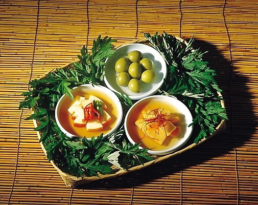 포토 JPG 접시 채소 반찬 사람없음 배 고명 매실 국내포토 식기 음식 과일 파일형식