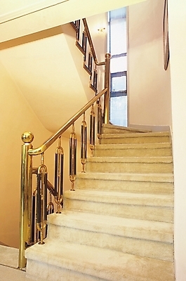 포토 JPG 시설물 현대건축 건축 길 창문 난간 실내 손잡이 사람없음 장식 인테리어 계단 건축부분 통로 층 국내포토 건축물 디자인 내부 파일형식