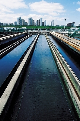 포토 JPG 주간 구름 시설물 나라 아시아 자연 하늘 아파트 서울 한국 풍경 사람없음 야외 건물 물 도시풍경 도시 하수처리장 지명 국내포토 자연요소 건축물 주택 환경 생태계 파일형식