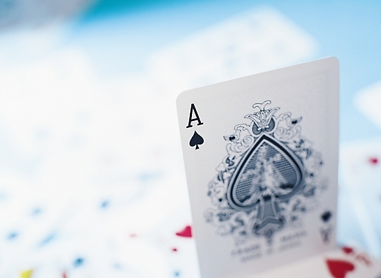 포토 JPG 근접촬영 사람없음 아웃포커스 장식 인테리어 놀이용품 게임 스페이드 에이스 국내포토 디자인 뷰포인트 놀이 촬영기법 오브젝트 파일형식