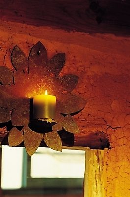 포토 JPG 벽 초 촛불 실내 사람없음 장식 인테리어 오브젝트 벽장식 국내포토 디자인 내부 파일형식