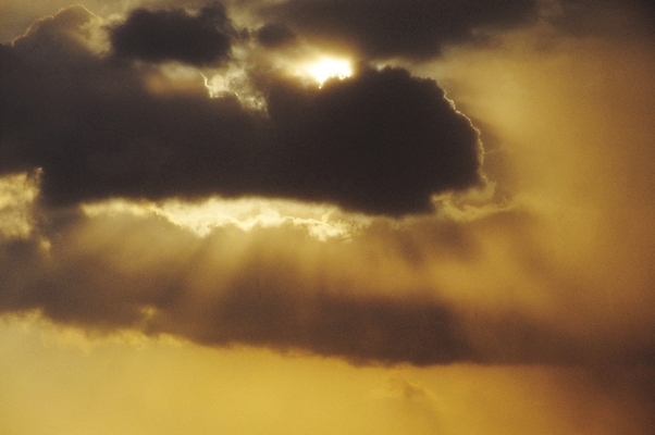 포토 JPG 구름 자연현상 자연 하늘 풍경 사람없음 야외 햇빛 노을 어둠 일몰 저녁 빛무리 국내포토 자연요소 빛 태양 야간 생태계 파일형식