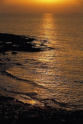 포토 JPG 물결 바다 자연현상 자연 하늘 풍경 사람없음 야외 햇빛 일출 노을 일몰 저녁 국내포토 자연요소 태양 야간 생태계 파일형식