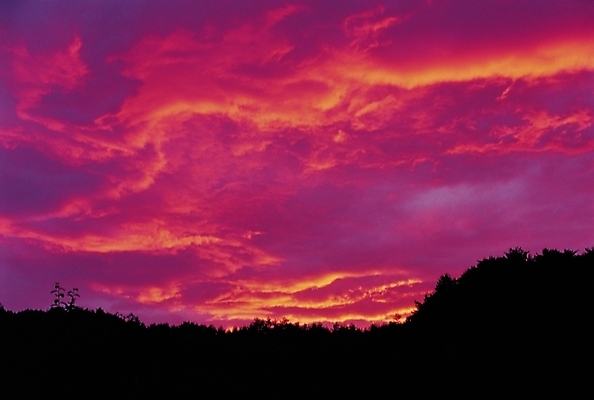 포토 JPG 구름 실루엣 자연현상 자연 하늘 산 풍경 사람없음 야외 빨간색 일출 노을 어둠 일몰 저녁 언덕 국내포토 자연요소 컬러 촬영기법 야간 생태계 파일형식