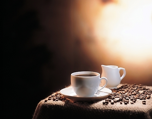 포토 JPG 커피 음식 백그라운드 실내 사람없음 우유 원두 커피잔 티스푼 원두커피 프림 국내포토 음료 잔 유제품 내부 숟가락 파일형식