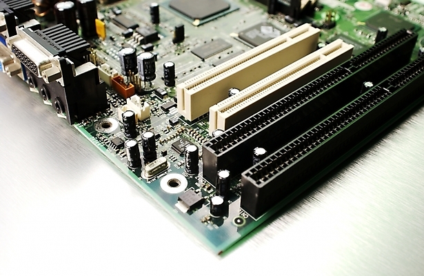 포토 JPG 스튜디오촬영 과학 백그라운드 사람없음 컴퓨터 컴퓨터용품 부속품 회로판 오브젝트 하이테크 반도체 산업재료 컴퓨터부품 메모리카드 메인보드 집적회로 칩셋 국내포토 기술 실내 전자제품 메모리 파일형식