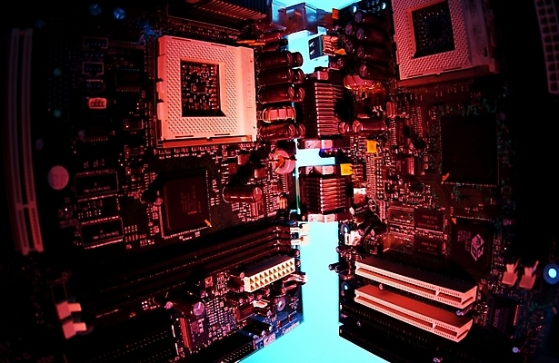 포토 JPG 스튜디오촬영 과학 백그라운드 알림판 사람없음 컴퓨터 컴퓨터용품 부속품 회로판 하이테크 반도체 산업재료 전자 컴퓨터부품 메인보드 집적회로 콘덴서 국내포토 기술 실내 전자제품 오브젝트 파일형식