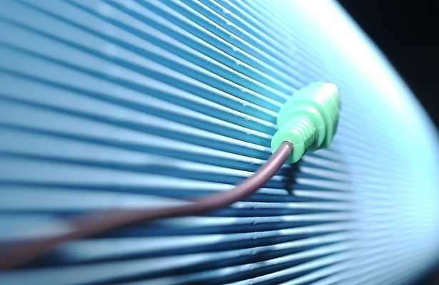 포토 JPG 스튜디오촬영 선 백그라운드 사람없음 컴퓨터 컴퓨터용품 사무용품 전선 오브젝트 컴퓨터부품 포트 잭 케이블선 인터페이스 국내포토 문구용품 실내 전자제품 부속품 파일형식