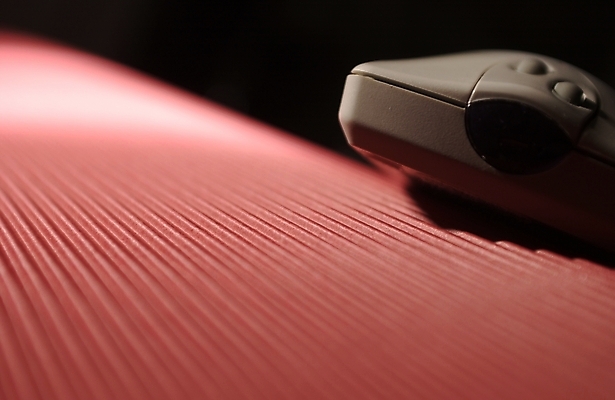 포토 JPG 스튜디오촬영 백그라운드 사람없음 컴퓨터 컴퓨터용품 마우스 오브젝트 컴퓨터부품 판지 휠마우스 광마우스 골판지 국내포토 종이 실내 전자제품 부속품 파일형식